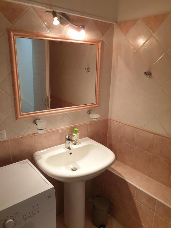 2 Bed Apartment In The Historical Center Pizzo ปิซโซ ภายนอก รูปภาพ