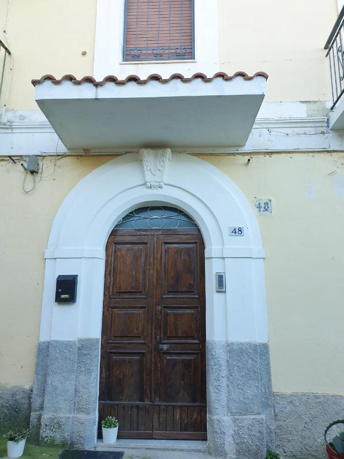2 Bed Apartment In The Historical Center Pizzo ปิซโซ ภายนอก รูปภาพ